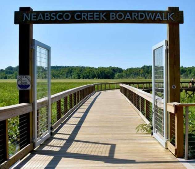 Hike along Potomac Heritage National Scenic Trail Neabsco Creek Boardwalk